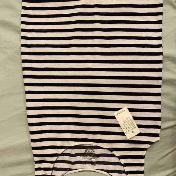 Top - Picture 4 of 4